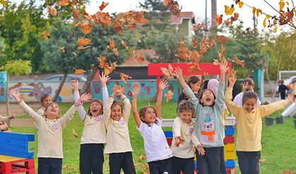 İETT ile geri dönüşüm çocuk oyuncağı