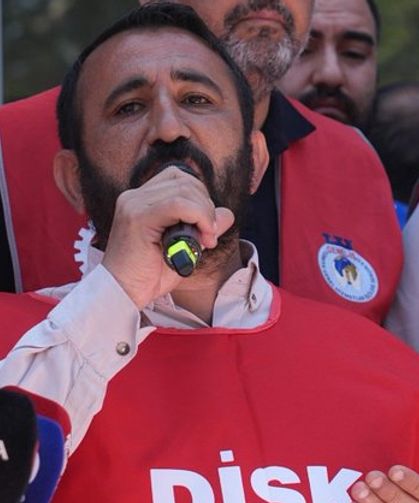 İzmir'de DİSK Başkanının 58 akrabasının belediyede çalıştığı iddia edildi