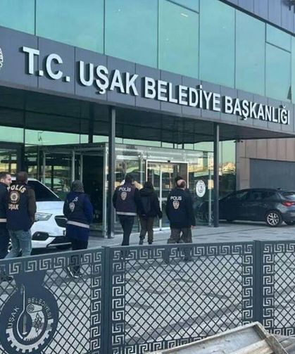 Uşak Belediyesi’nde Yolsuzluk Operasyonu: Belediye Başkanı Özkan Yalım Gözaltında!