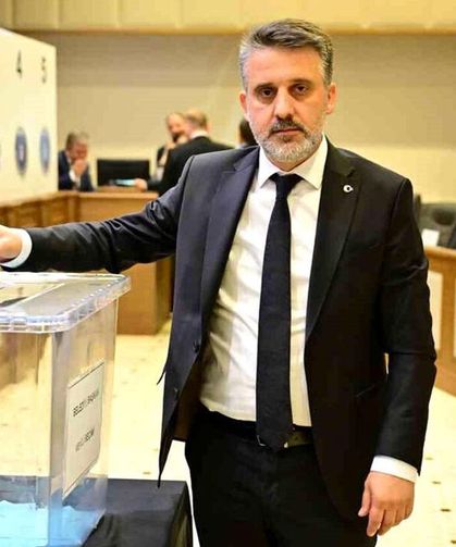 Bursa Büyükşehir AK Parti’ye Geçti, Şahin Biba’dan İlk Mesaj Geldi