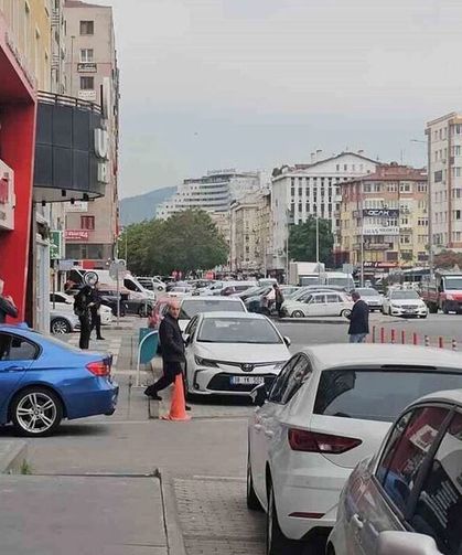 Malatya'da 5.6 Büyüklüğünde Deprem: Ortaokulda Yaşanan Panik Anları Kamerada!