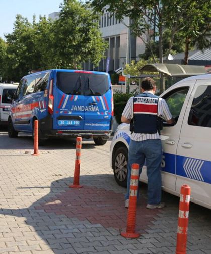 Denizli’de Şok Narkotik Operasyonu: Baro Başkanı Ufuk Kök Dahil 12 Avukat Gözaltında!