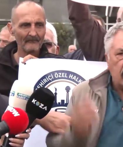 Milletvekili Adnan Beker ile Dolmuşçu Arasındaki "Mikrofon" Diyaloğu Gündem Oldu