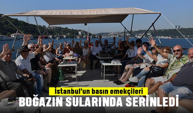 İstanbul’un basın emekçileri boğazın suyunda serinledi