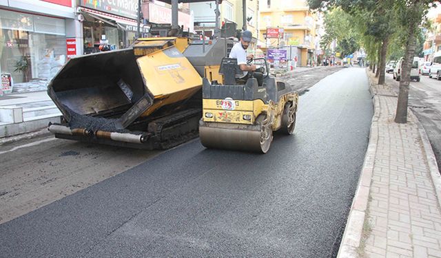 Seferberliğe devam; Kartal’ın asfaltları yenileniyor