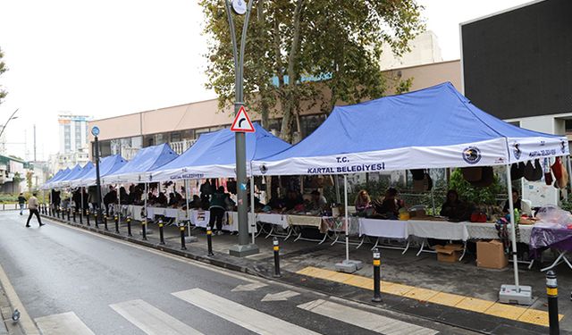 Kartallı kadınların el emekleri görücüye çıktı