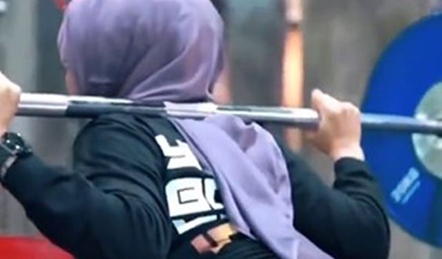 Türbanlı kadının spor salonundaki görüntüleri tartışma yarattı