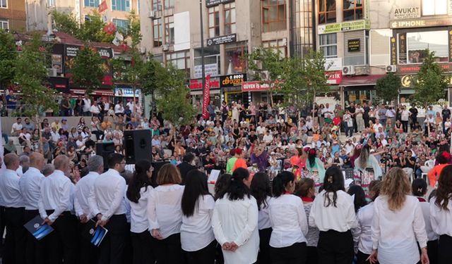 Yaza Merhaba konseri Maltepe’yi şenlendirdi