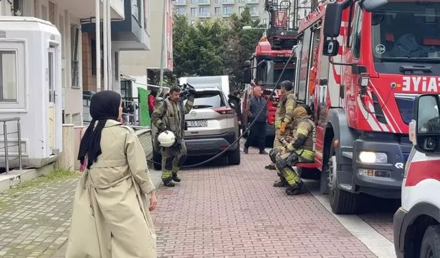 Avcılar’daki kız yurdunda korkutan yangın!