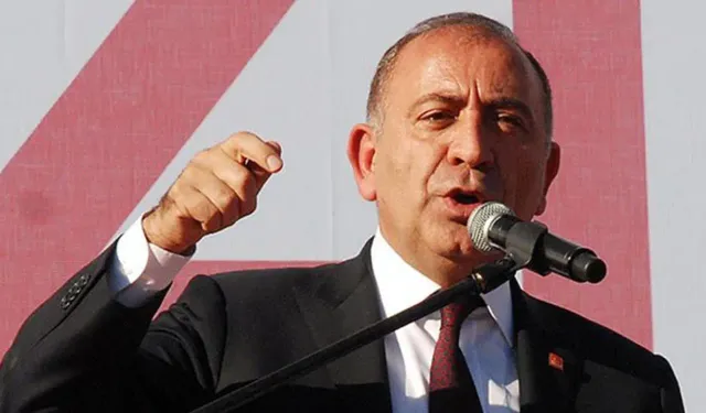 CHP İstanbul’da Kayyum Krizi: Gürsel Tekin Göreve Başladı, Özgür Özel’den Sert Tepki