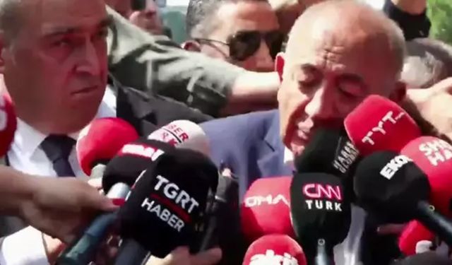 Kayyum Gürsel Tekin açıklamalar yaptı; O sırada kafasına su fırlatıldı