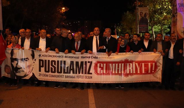 29 Ekim’de Küçükçekmece’de Coşkulu Cumhuriyet Yürüyüşü