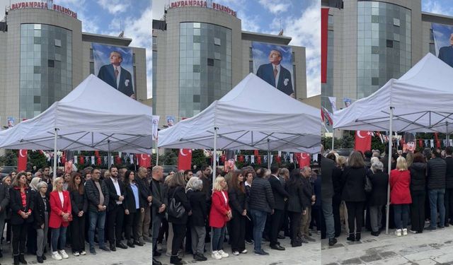 Bayrampaşa’da Sessiz Protesto: Cumhuriyet Bayramı Töreninde Sırtlarını Döndüler