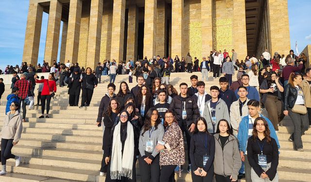 Küçükçekmece’nin Gençleri Atalarının Huzuruna Çıktı