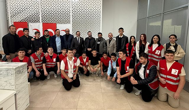 Adem Yıldırım’dan Kızılay Küçükçekmece Şubesine Ziyaret