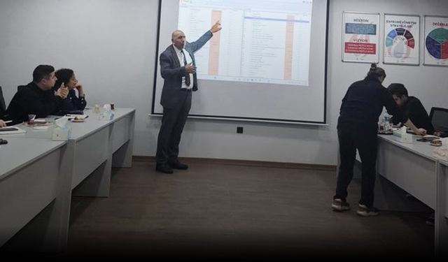 Akmugan’dan Finans ve Denetim Dünyasında Eğitim ve Hizmet Hamlesi