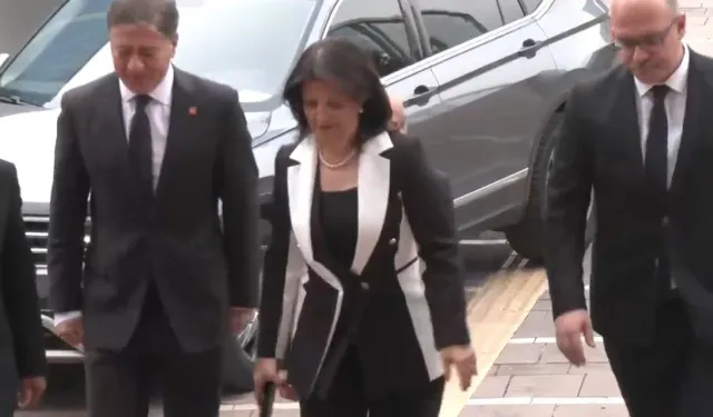 Son Dakika | DEM Parti İmralı Heyeti CHP Genel Merkezi’nde