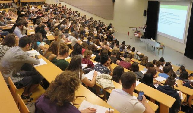 MHP'den üniversite öğrencilerini sevindirecek ÖTV teklifi