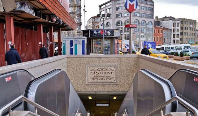 Şişhane Metro İstasyonu Geçici Olarak Kapatıldı