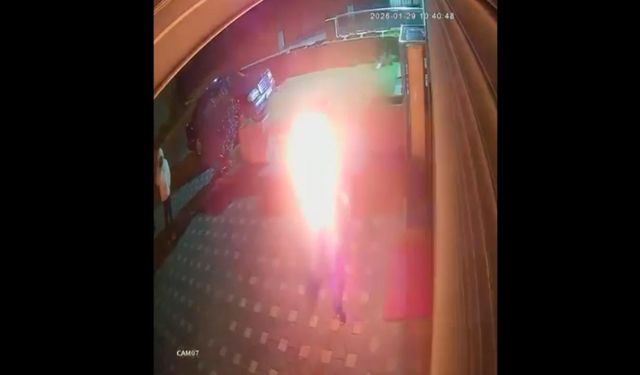 İstanbul'da "Molotoflu Aşıklar" Dehşeti: Marketi Kundaklayıp Tehdit Videosu Çektiler!