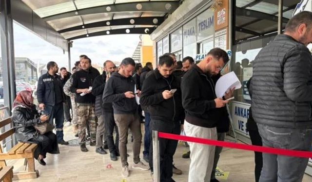 140 Bin Lira Ceza Korkusu: APP Plaka Kullanan Sürücüler Şoförler Odasına Akın Etti