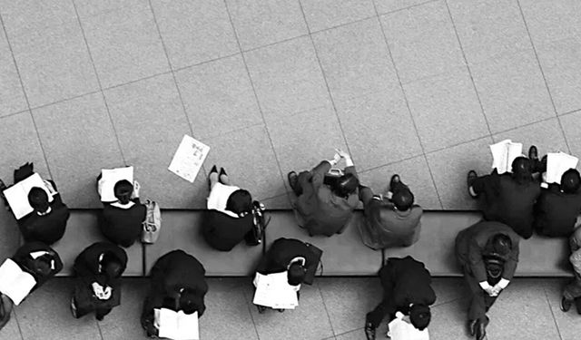 Ekonomide Sayılar Konuşuyor: 24 Milyon İcra Dosyası ve İşsizlik Kıskacı!