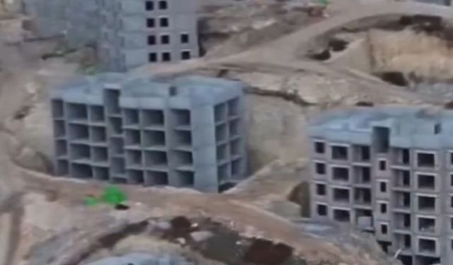 Kanal İstanbul Güzergahında Tartışmalı Görüntü: Sazlıdere TOKİ Konutlarında Devasa Kot Farkı