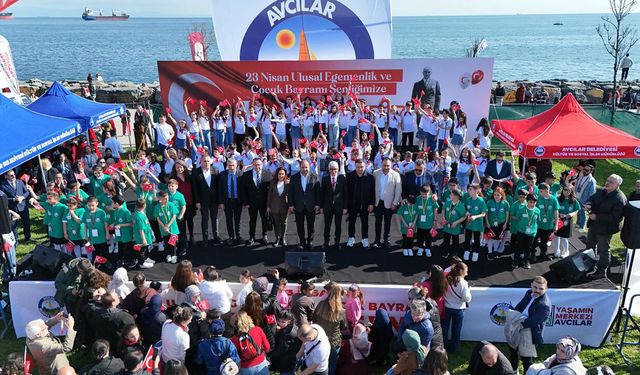 Avcılar’ın ‘Milli Şuuru’ 23 Nisan’da Kendini Gösterdi