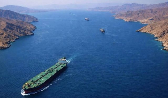 Hürmüz Boğazı'nda mayın kilidi: Temizlik süreci savaştan sonraya mı kalıyor?