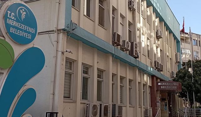 Denizli Merkezefendi Belediyesi’nde Dev Rüşvet Operasyonu: Başkan Yardımcısı Dahil 13 Gözaltı!