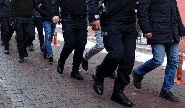 İstanbul'da Büyükşehir ve İlçe Belediyeye Operasyon: 19 Gözaltı