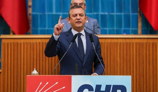 Özgür Özel’den Ekonomik Düzene "Bodrum Katı" Benzetmesi: "Kaptan Değişecek!"
