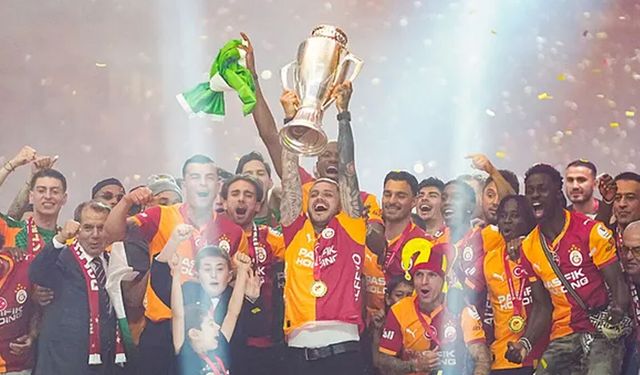 Şampiyonluk Gecesinde Skandal: TFF Töreni Boykot Etti, Kupayı Minibüsle Gönderdi!