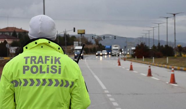 Sürücüler Dikkat: Araçlarda Zorunlu Ekipman Listesi Genişledi!