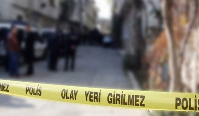 Adana’da Kan Donduran Vahşet: 16 Yaşındaki Çocuk Annesini Bıçaklayarak Öldürdü!