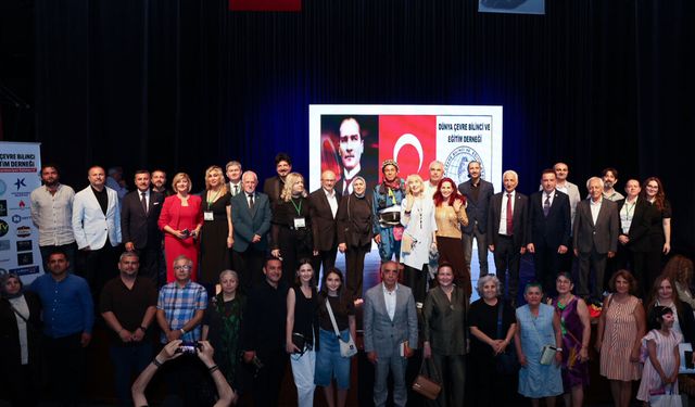 KEMAL ÇEBİ’YE HALKA HİZMET ONUR EMEK ÖDÜLÜ