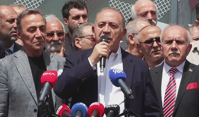 CHP İstanbul İl Başkanlığı Davasında Ara Karar: Tedbir Devam Ediyor, Gürsel Tekin Görevde