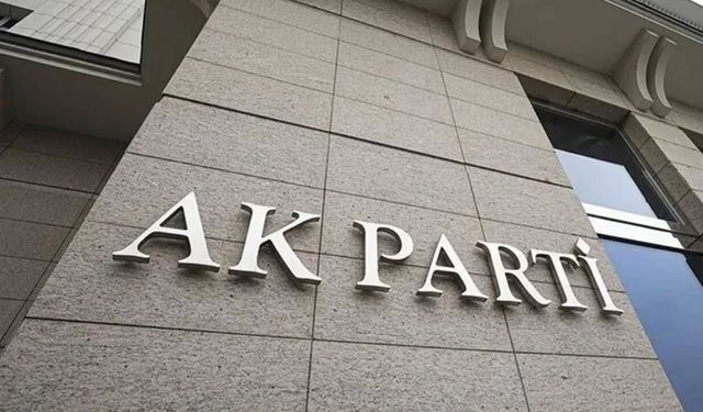 İzmir'de Belediye Başkanının AK Parti'ye Geçeceği İddialarına Yalanlama