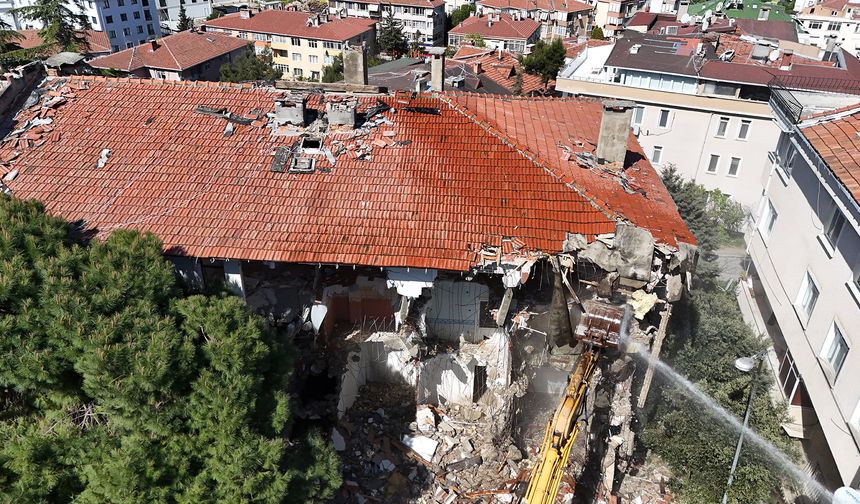 Akgün: “Deprem İstanbul’un beka sorunudur”