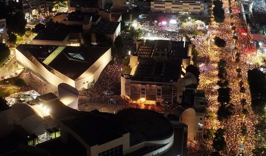 İsrailliler Hükümete Karşı Ayaklandı: 1 Milyondan Fazla Kişi Gazze İşgaline Tepki Gösterdi