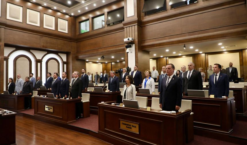 Büyükçekmece Belediye Meclisi Yeni Dönemin İlk Toplantısını Yaptı