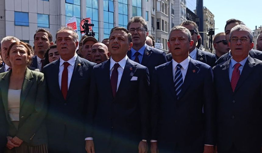 Özel’den Gürsel Tekin’e; Bir karından kardeşim olsa affetmeyeceğim
