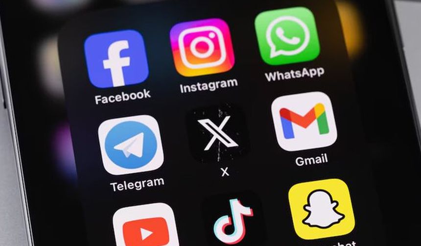 Sosyal medyaya yaş sınırı mı geliyor?