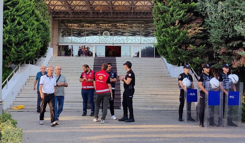 Yine Cumartesi Bir CHP'li Başkan Daha Gözaltında