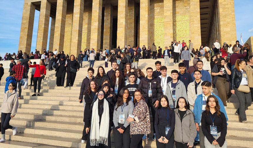 Küçükçekmece’nin Gençleri Atalarının Huzuruna Çıktı