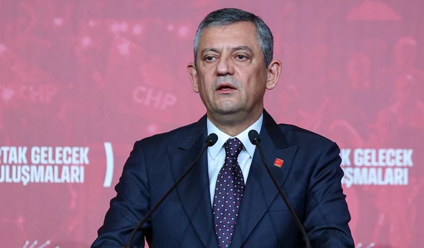CHP’den Tarihi "Barış" Konferansı: Özgür Özel’den Komisyon Çıkışı, İmamoğlu’ndan "Eşitlik" Mesajı