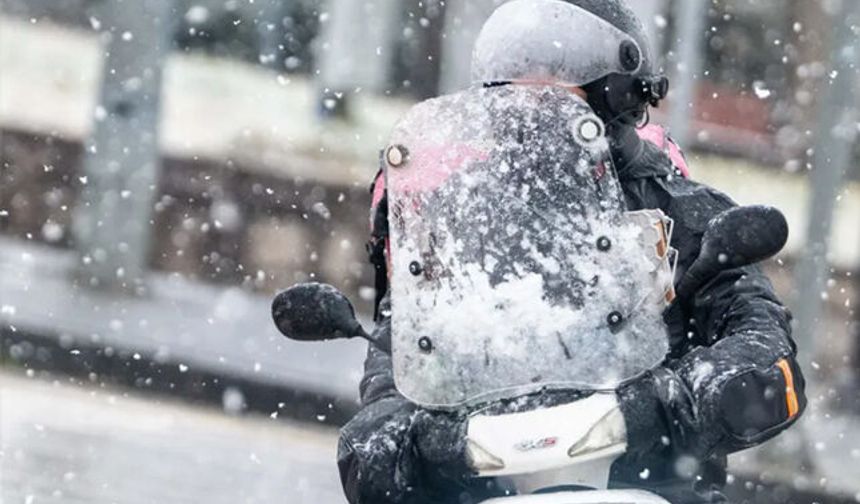 Kuryeler kontak kapattı; İstanbul Valiliği'nden kuryelere ve ağır araçlara kar yasağı