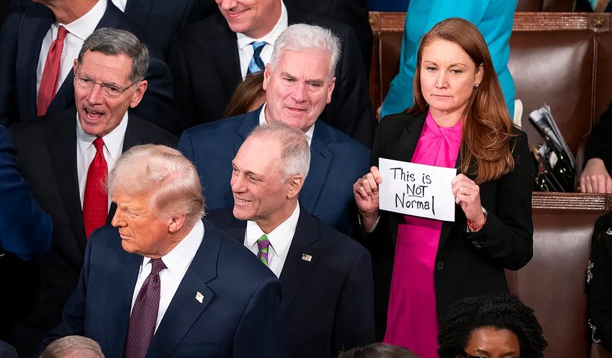 ABD Kongresi’nde Şok Epstein İddiası: "Hükümet Örtbas Ediyor, Trump’ın Adı 38 Bin Kez Geçiyor!"