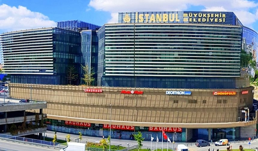 "İBB, Kentsel Dönüşümde AK Parti Dönemine Fark Attı"