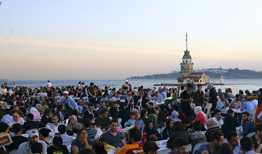 Üsküdar'da Ramazan 'Dolu Dolu' Geçecek